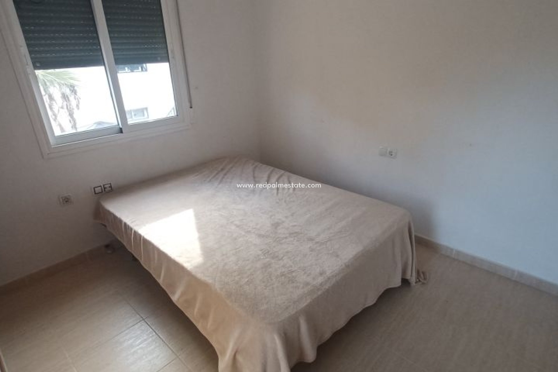 Revente - Villa -
Orihuela Costa - Inland