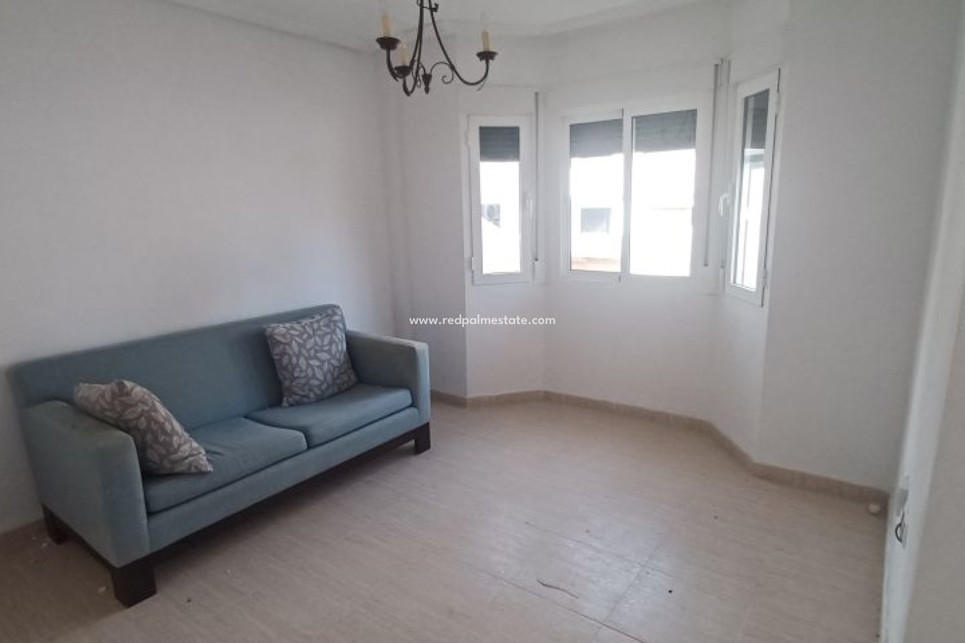 Revente - Villa -
Orihuela Costa - Inland