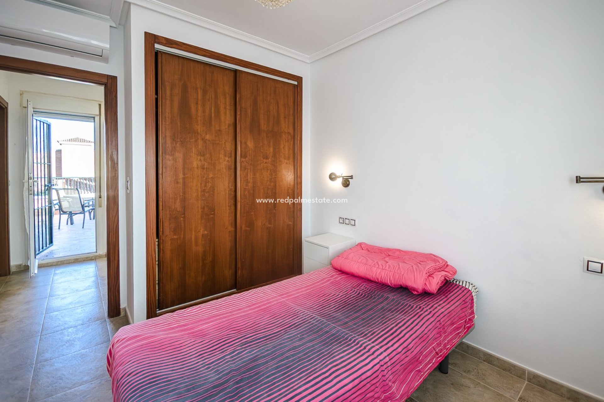 Revente - Villa -
Orihuela Costa - Inland