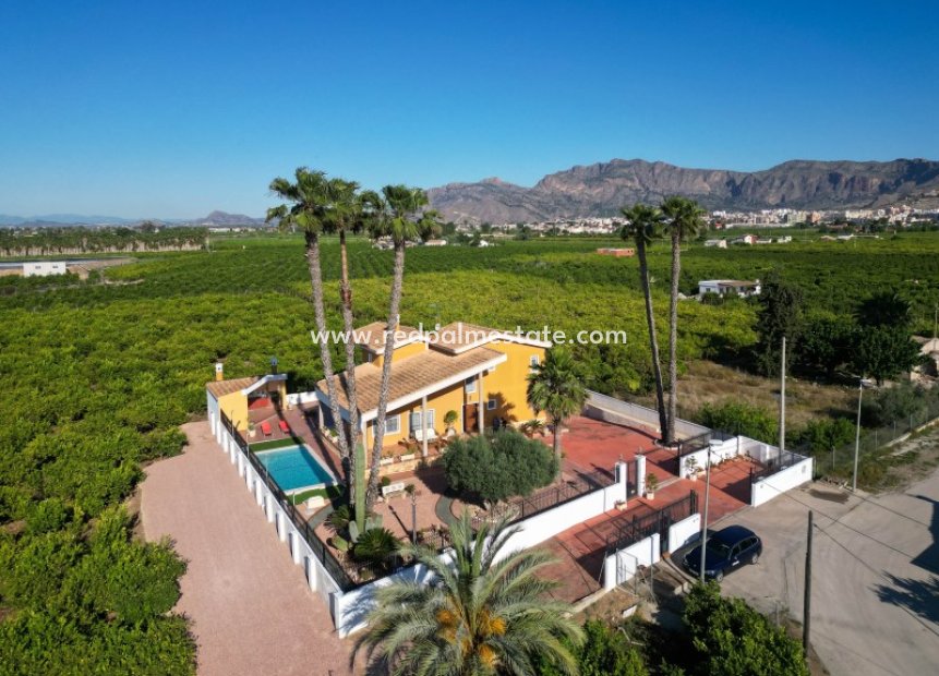 Revente - Villa -
Orihuela Costa - Inland