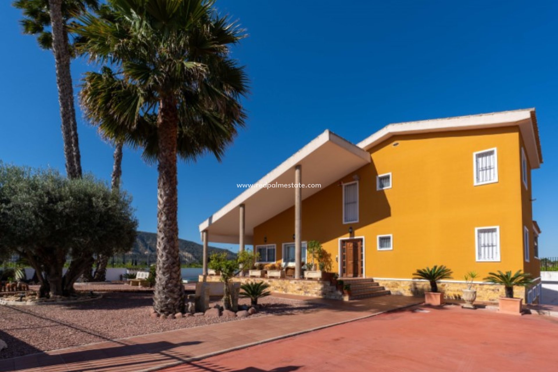 Revente - Villa -
Orihuela Costa - Inland