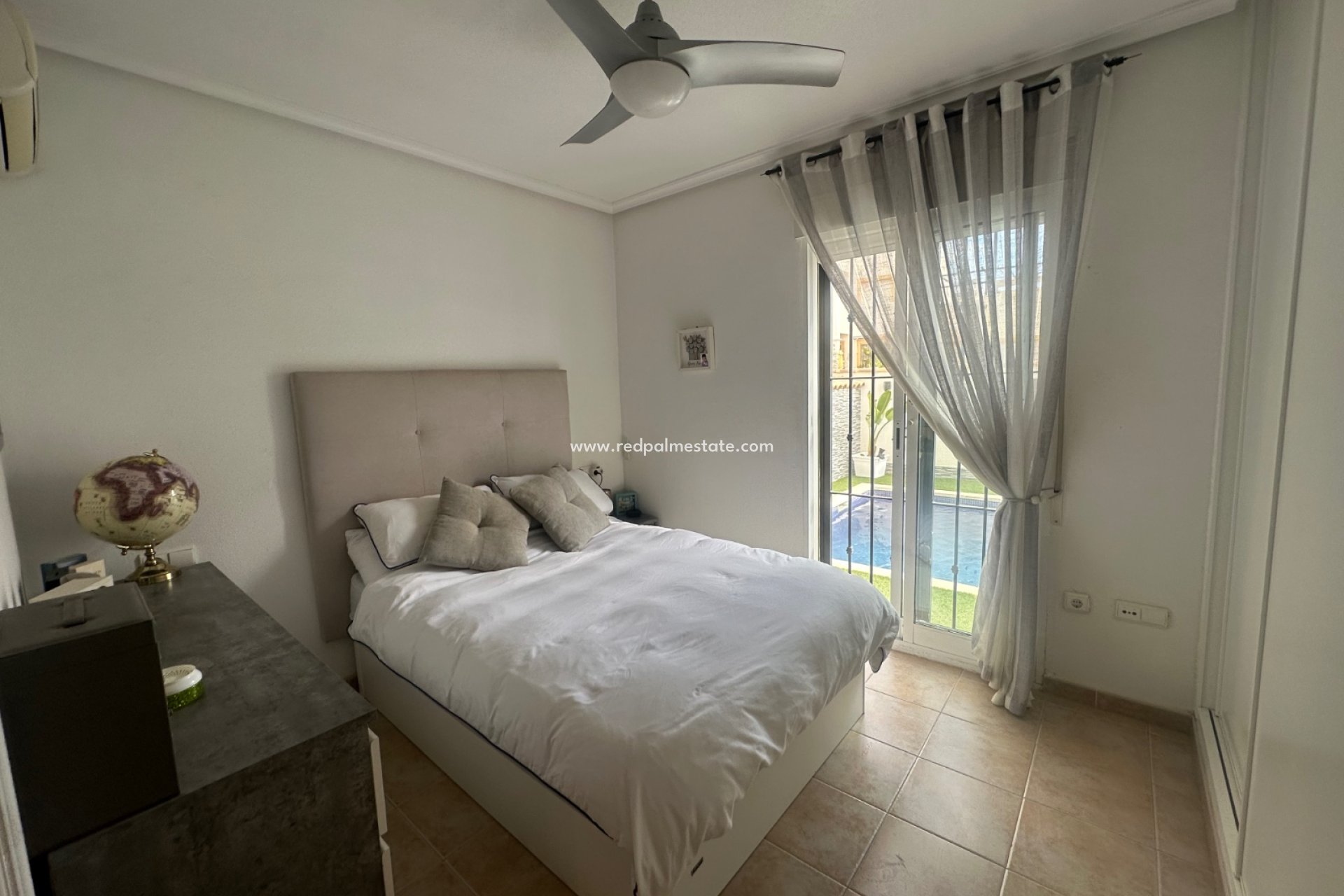 Revente - Villa -
Orihuela Costa - Inland