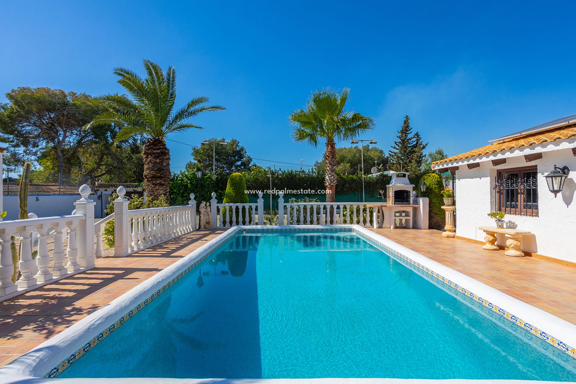 Revente - Villa -
Orihuela Costa - Inland