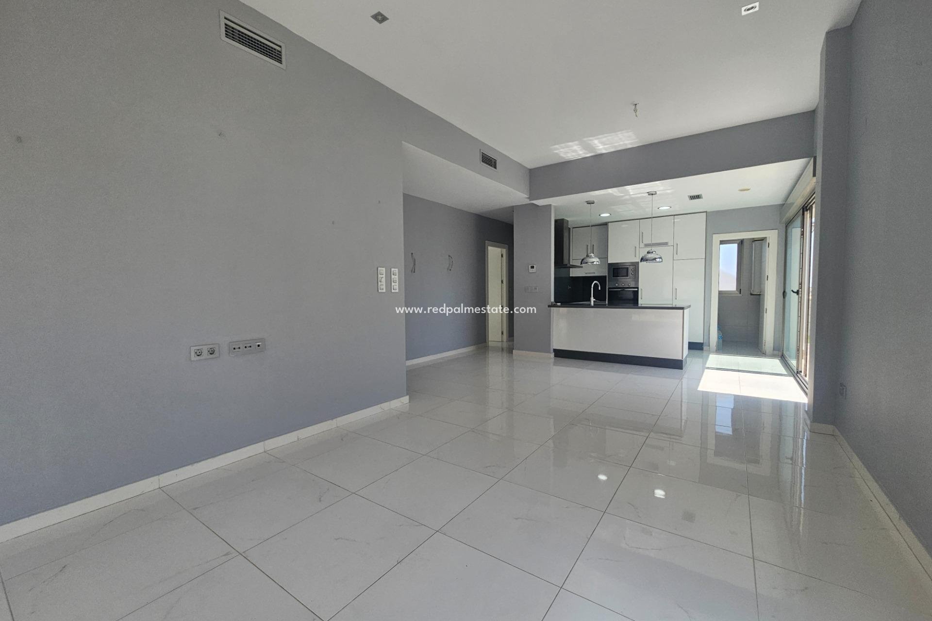 Revente - Villa -
Orihuela Costa - La Matanza