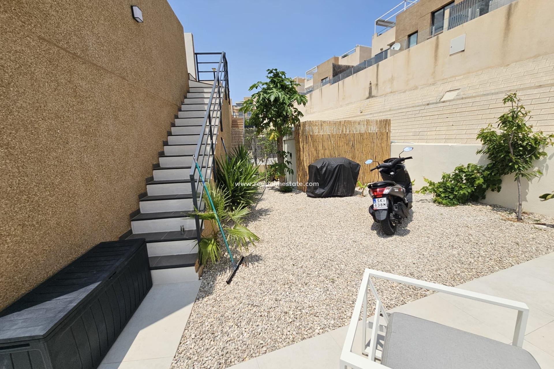 Revente - Villa -
Orihuela Costa - La Regia