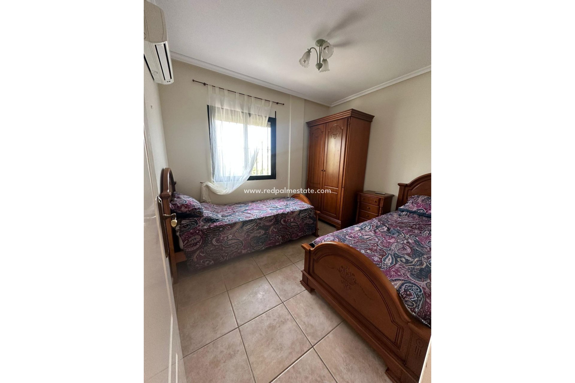 Revente - Villa -
Orihuela Costa - La Regia