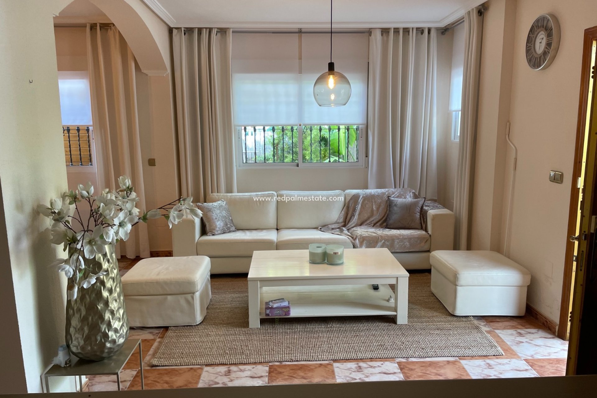 Revente - Villa -
Orihuela Costa - La Regia