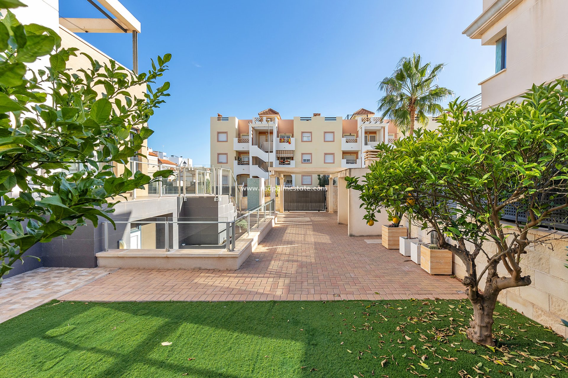 Revente - Villa -
Orihuela Costa - La Zenia