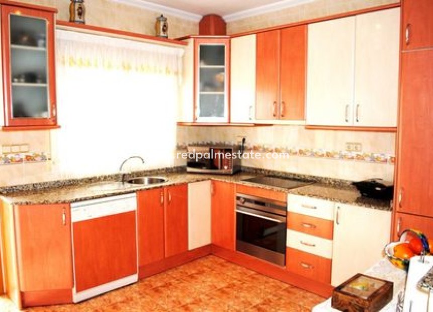 Revente - Villa -
Orihuela Costa - La Zenia