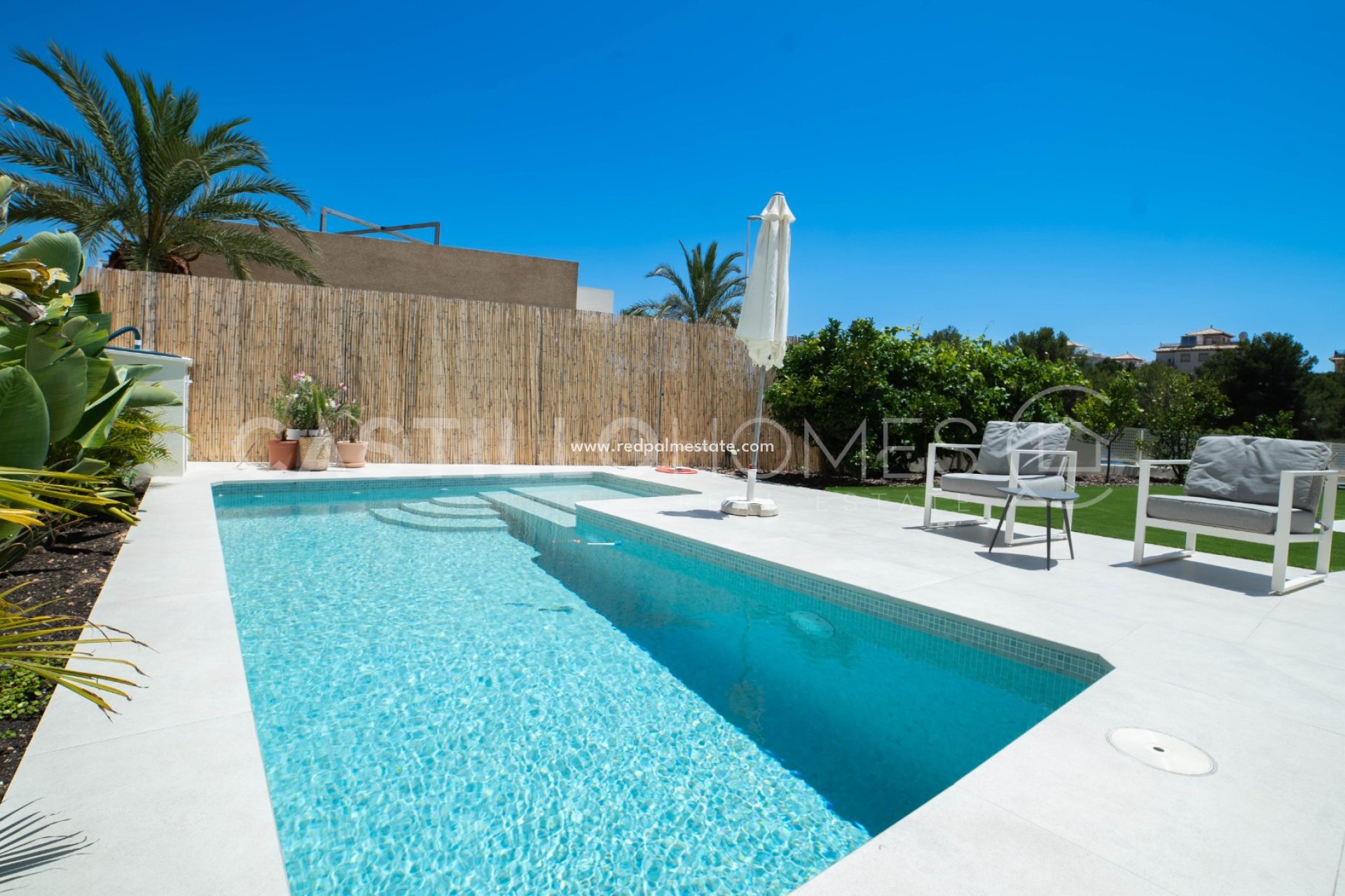 Revente - Villa -
Orihuela Costa - La Zenia