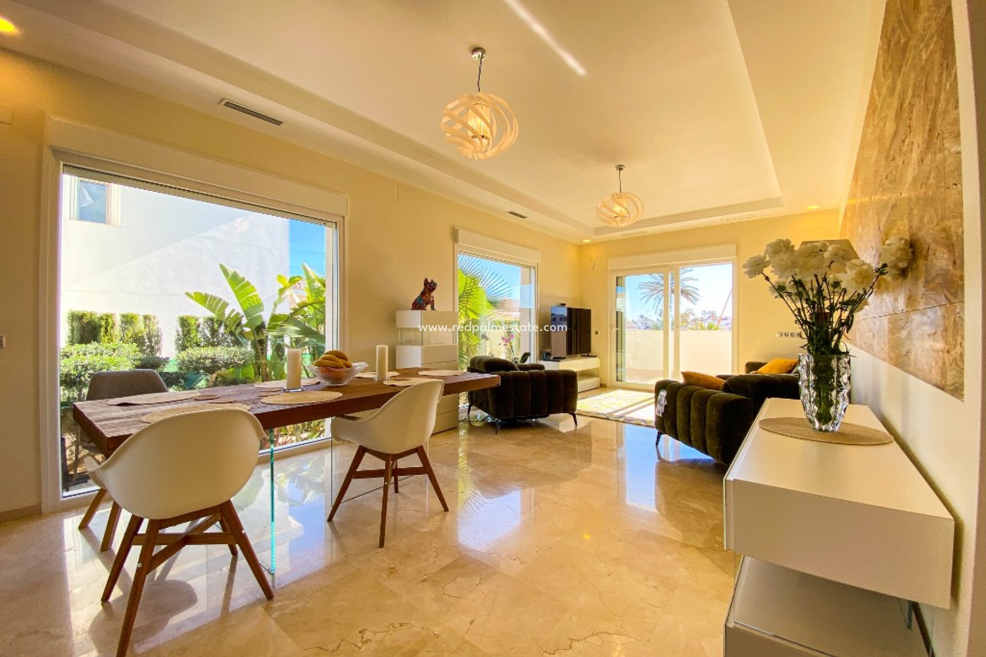 Revente - Villa -
Orihuela Costa - La Zenia