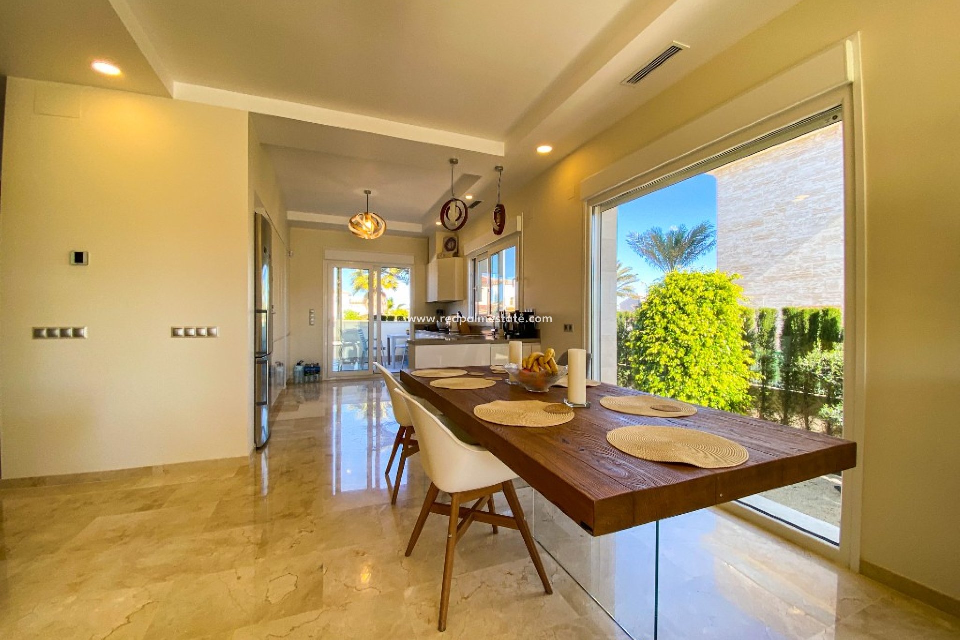 Revente - Villa -
Orihuela Costa - La Zenia