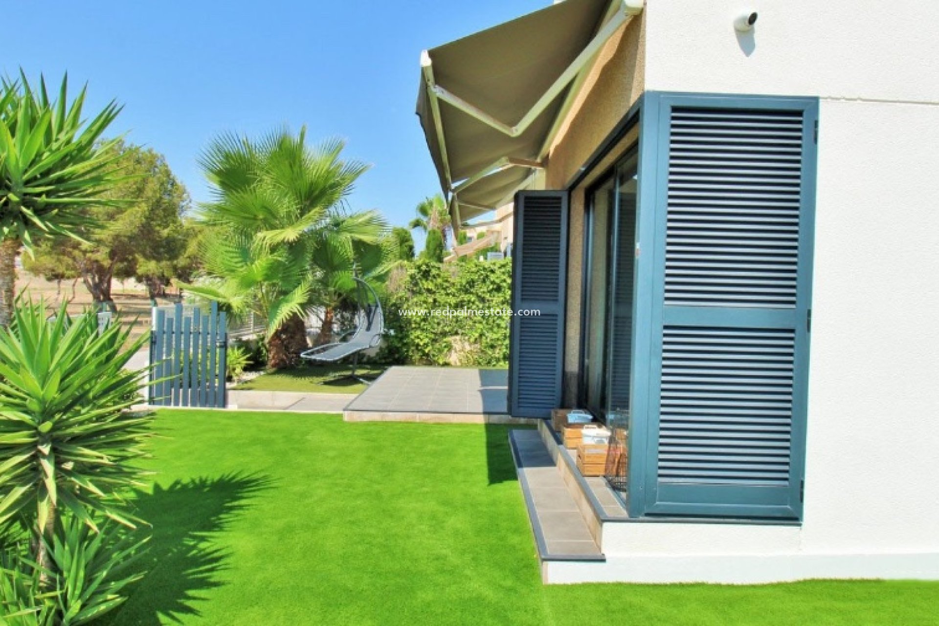 Revente - Villa -
Orihuela Costa - La Zenia