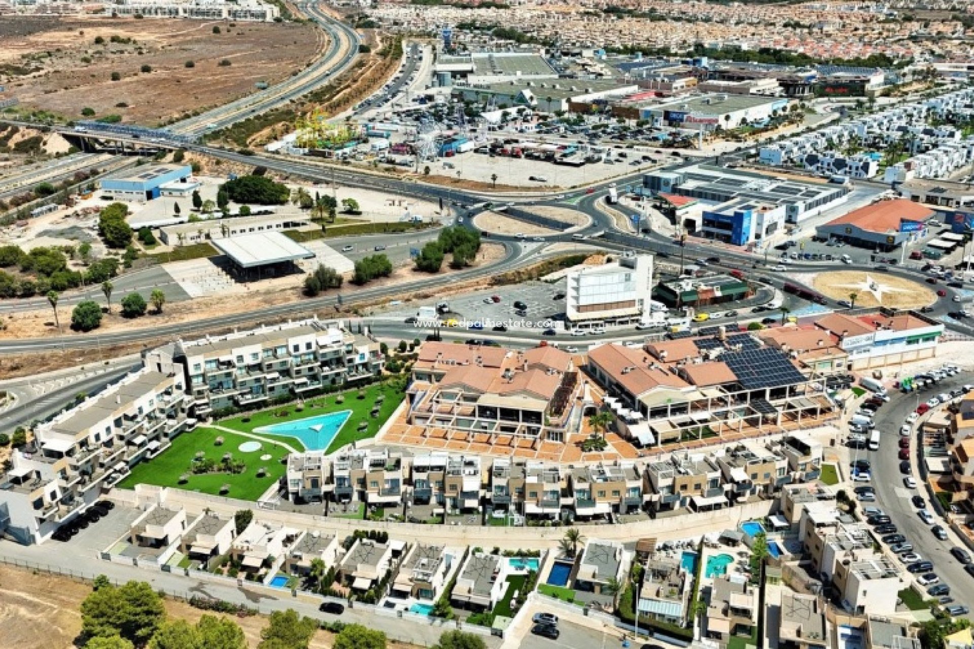 Revente - Villa -
Orihuela Costa - La Zenia