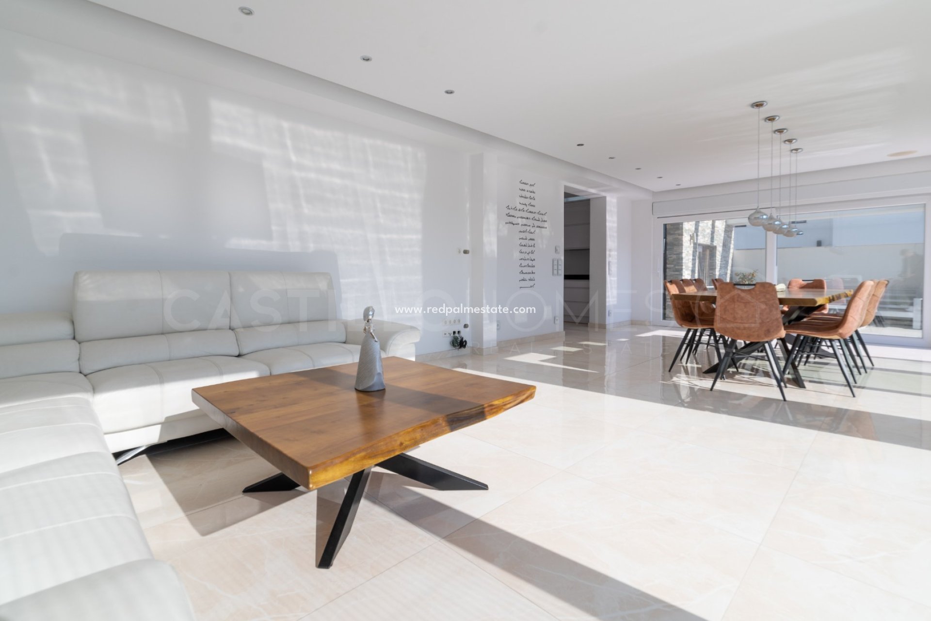 Revente - Villa -
Orihuela Costa - La Zenia