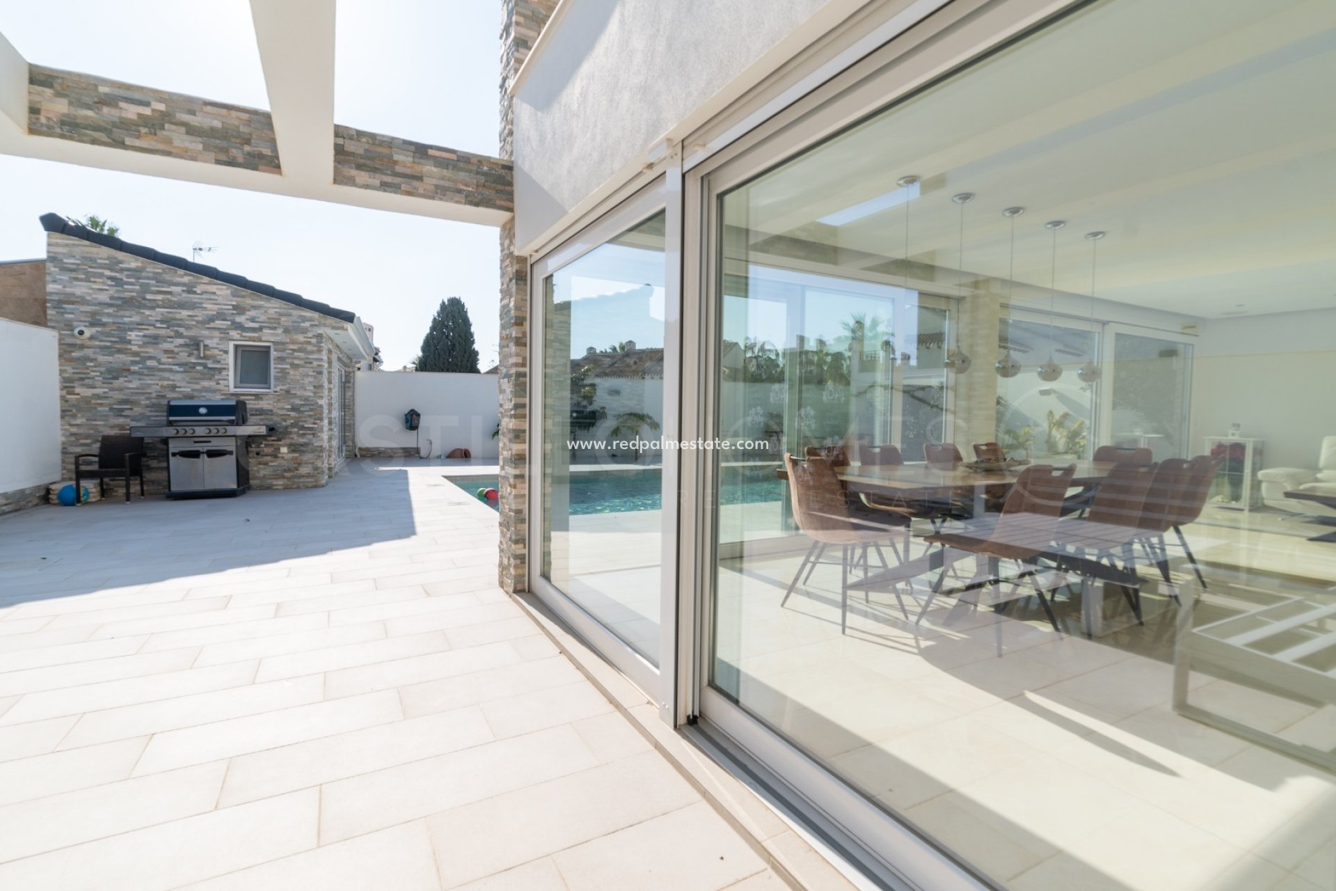 Revente - Villa -
Orihuela Costa - La Zenia