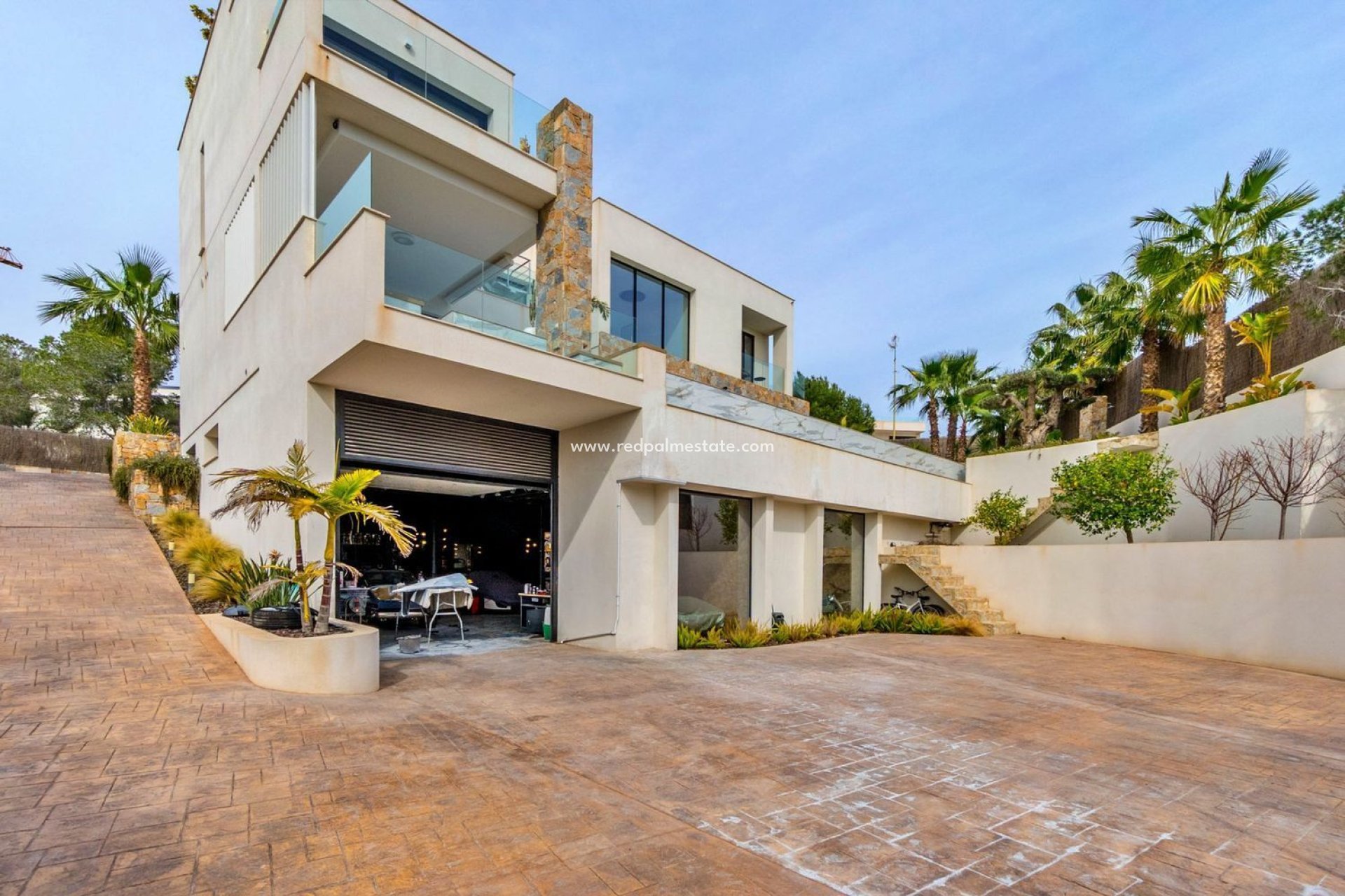 Revente - Villa -
Orihuela Costa - Las Colinas Golf