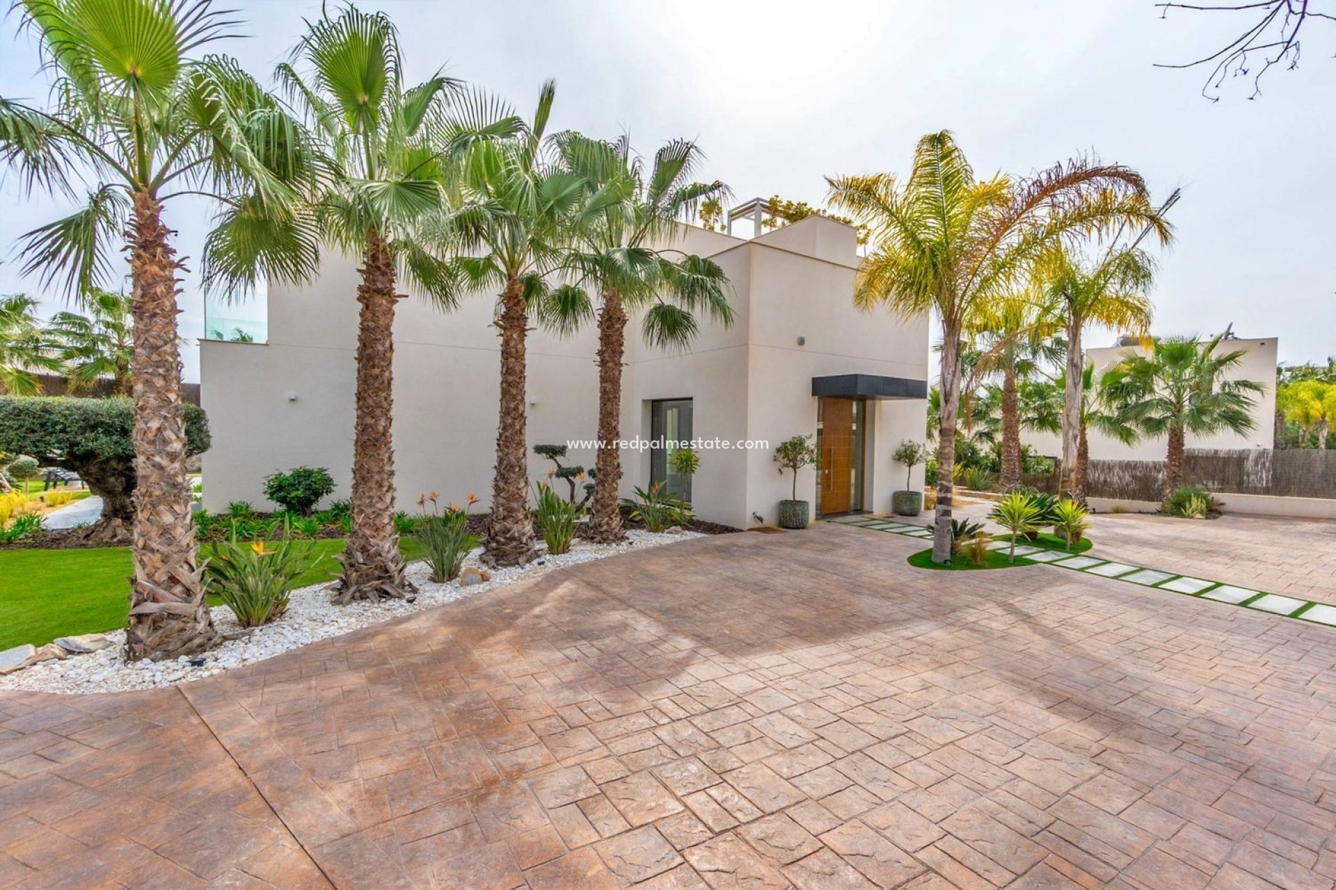 Revente - Villa -
Orihuela Costa - Las Colinas Golf