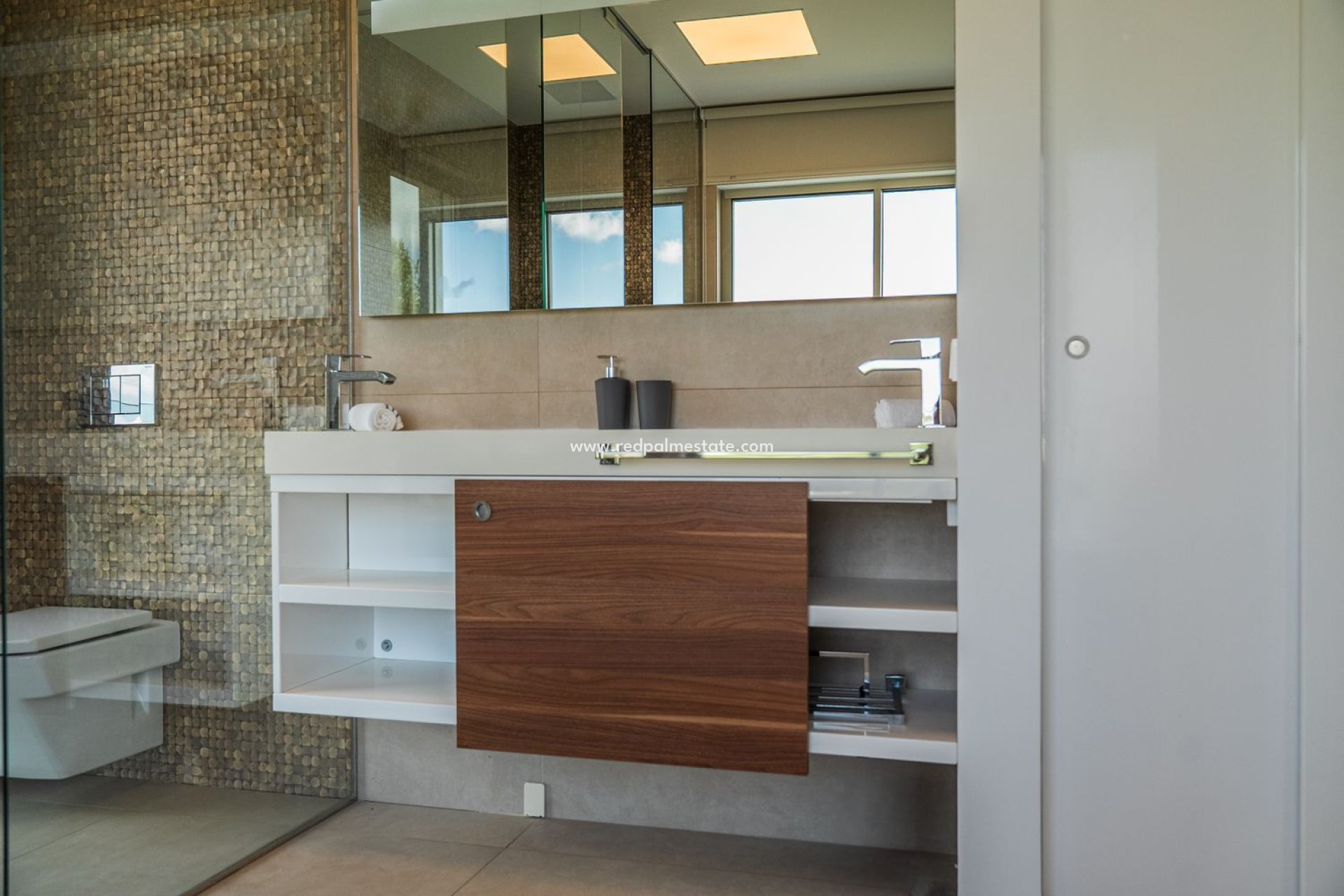 Revente - Villa -
Orihuela Costa - Las Colinas Golf