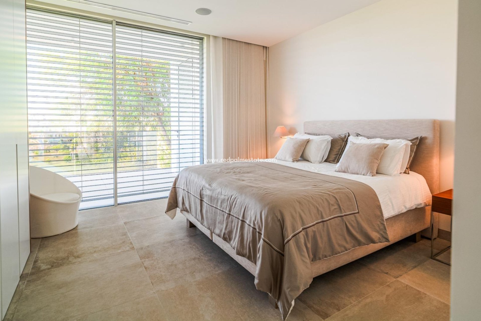 Revente - Villa -
Orihuela Costa - Las Colinas Golf