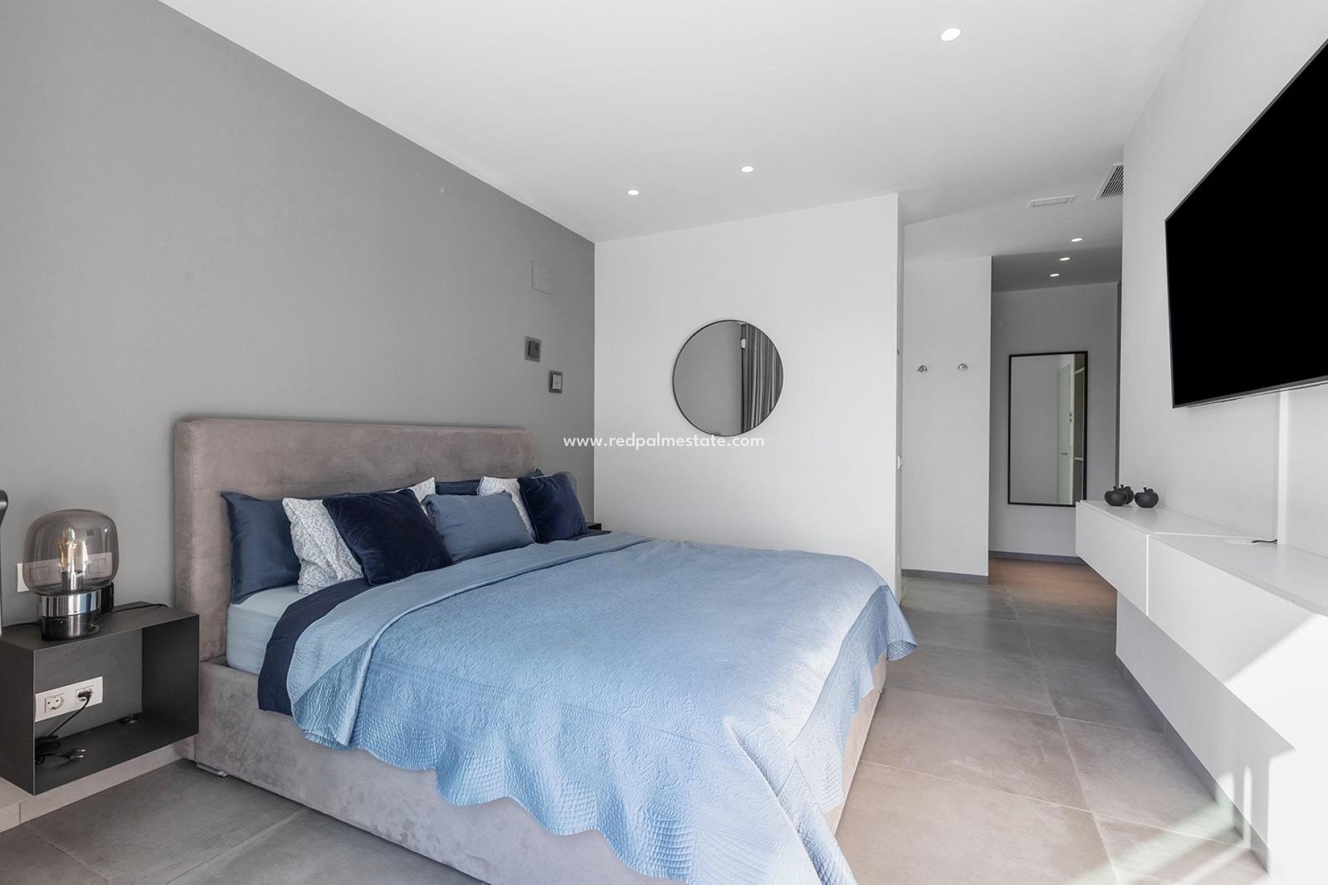 Revente - Villa -
Orihuela Costa - Las Colinas Golf