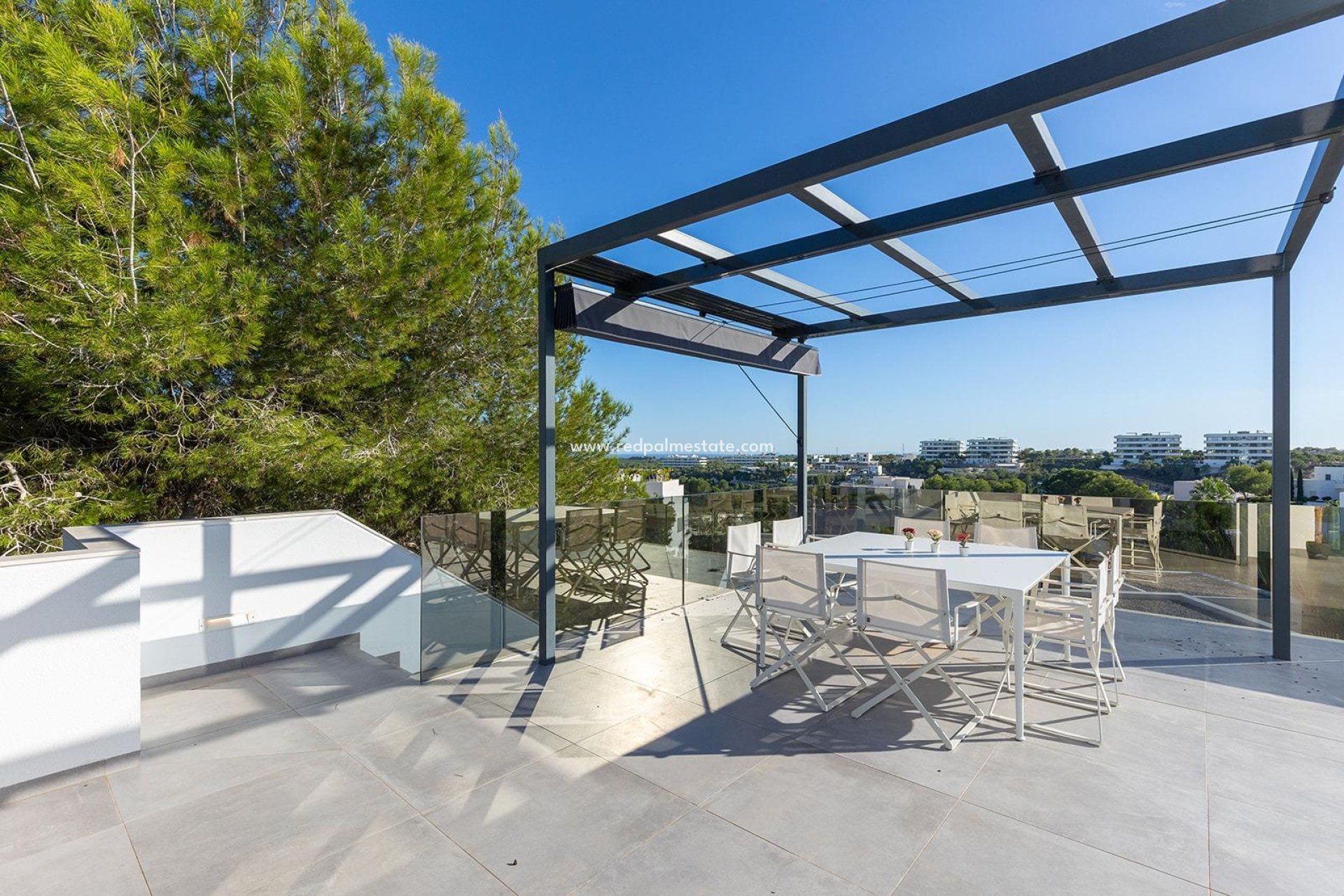 Revente - Villa -
Orihuela Costa - Las Colinas Golf