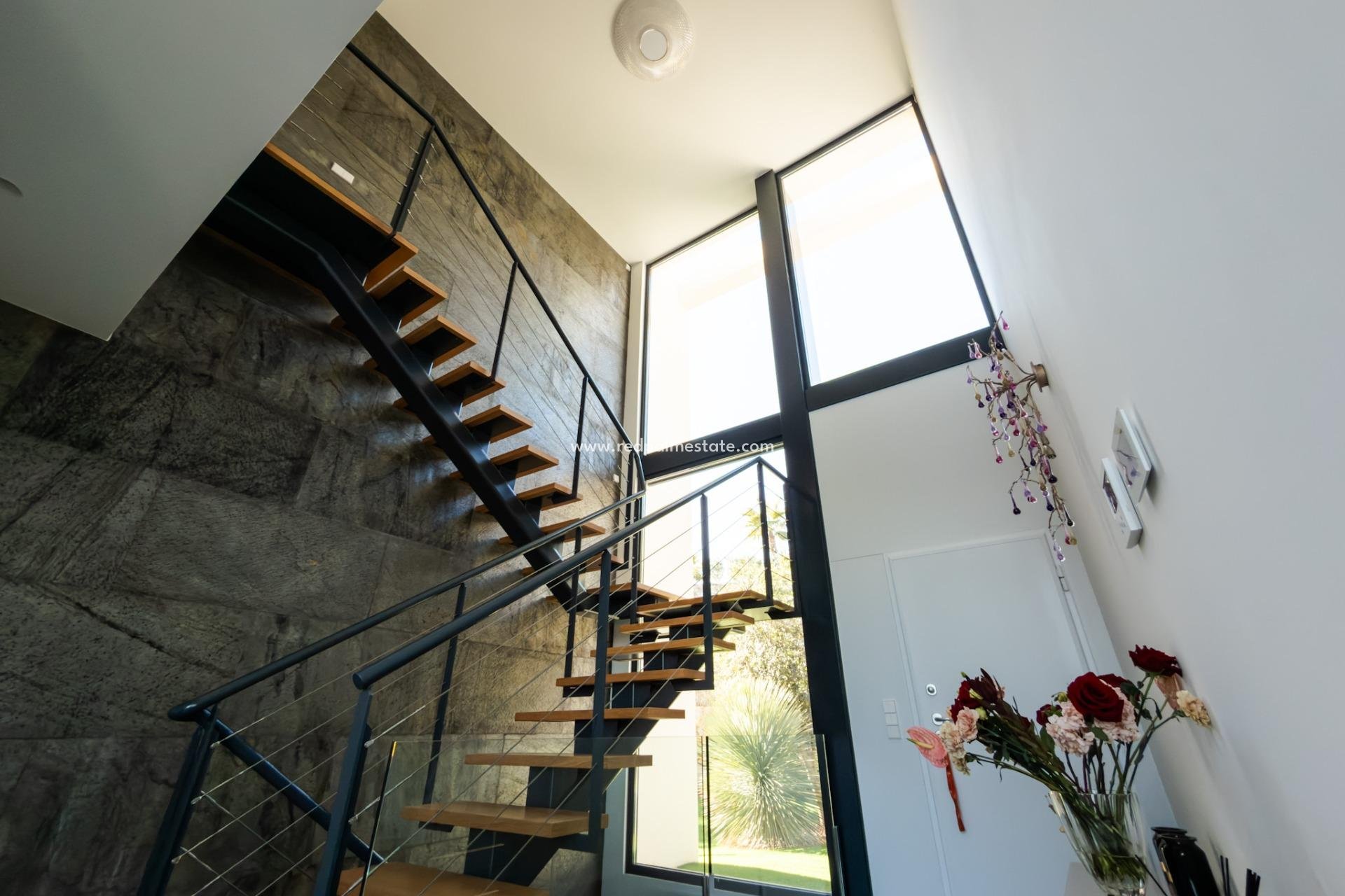 Revente - Villa -
Orihuela Costa - Las Colinas Golf