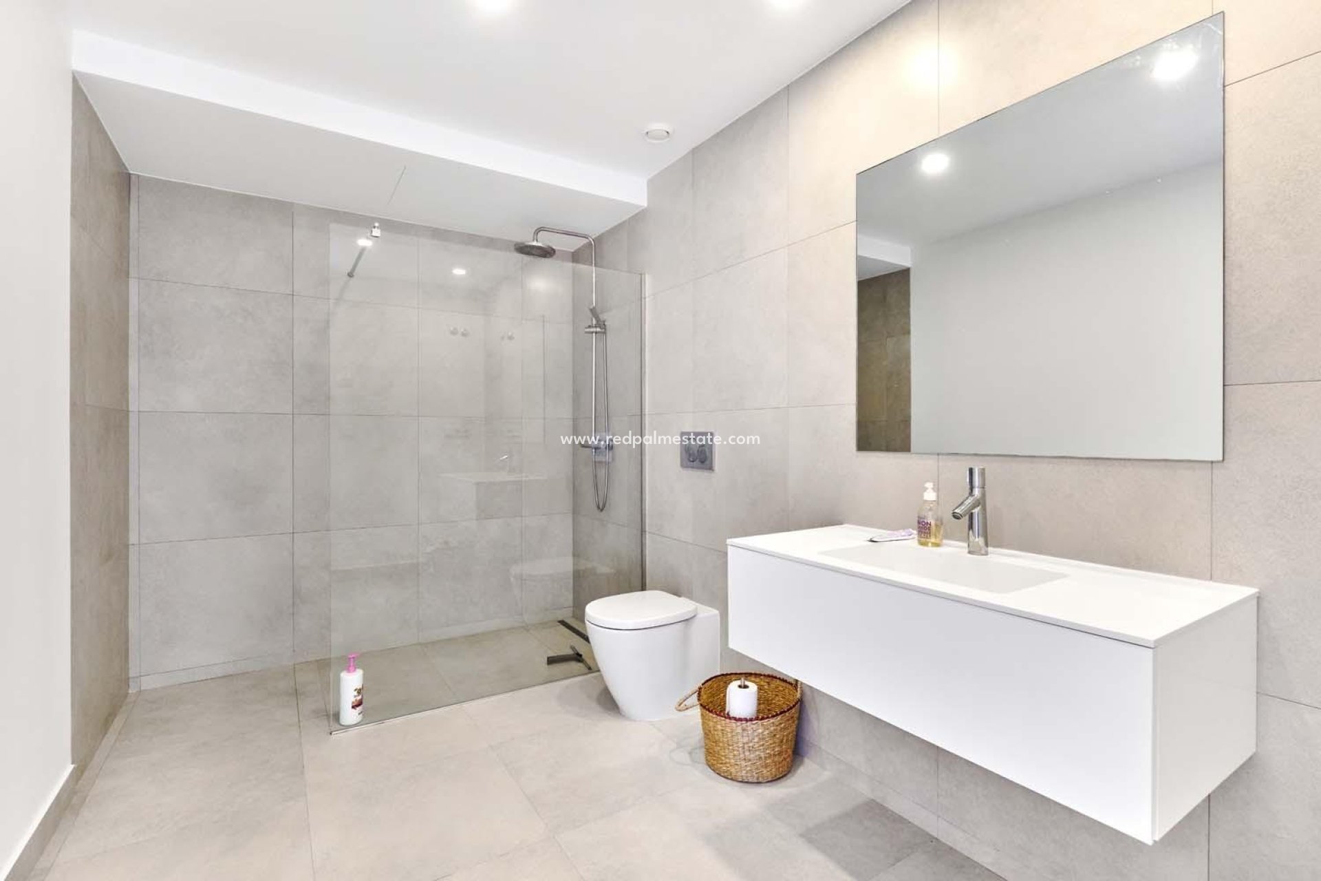 Revente - Villa -
Orihuela Costa - Las Colinas Golf