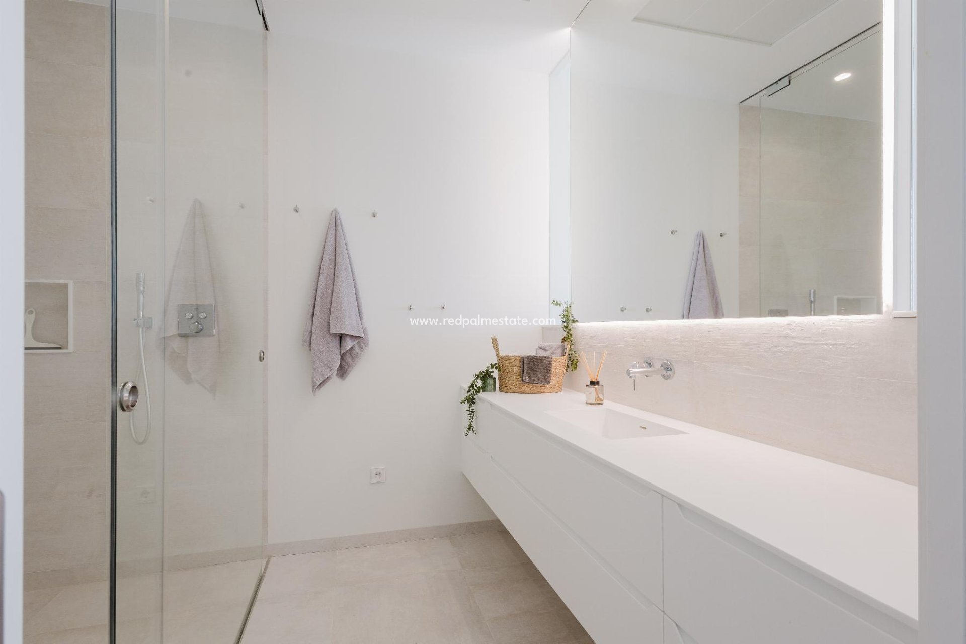 Revente - Villa -
Orihuela Costa - Las Colinas Golf