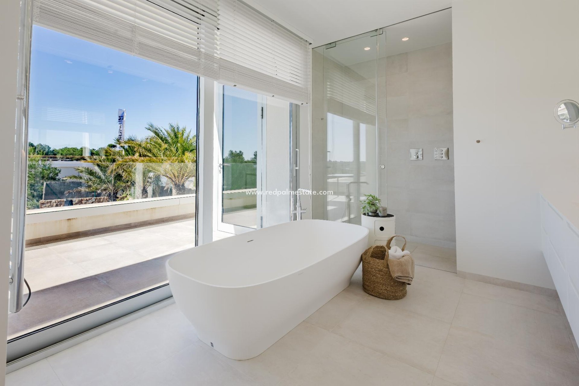 Revente - Villa -
Orihuela Costa - Las Colinas Golf