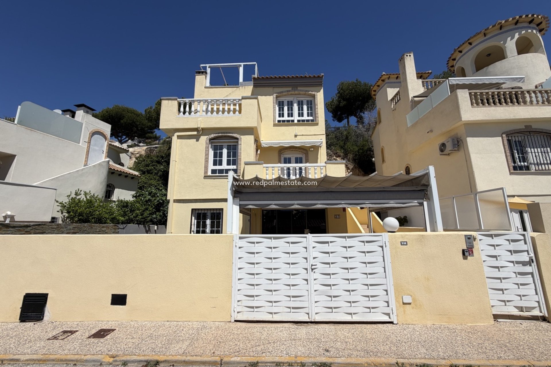 Revente - Villa -
Orihuela Costa - Las Ramblas Golf