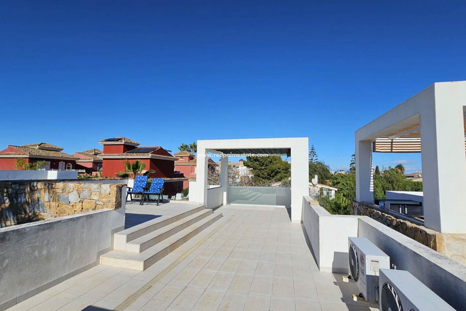 Revente - Villa -
Orihuela Costa - Lomas de Cabo Roig
