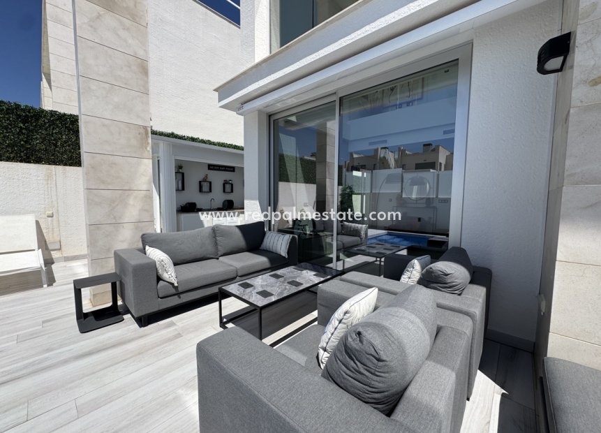 Revente - Villa -
Orihuela Costa - Lomas de Cabo Roig