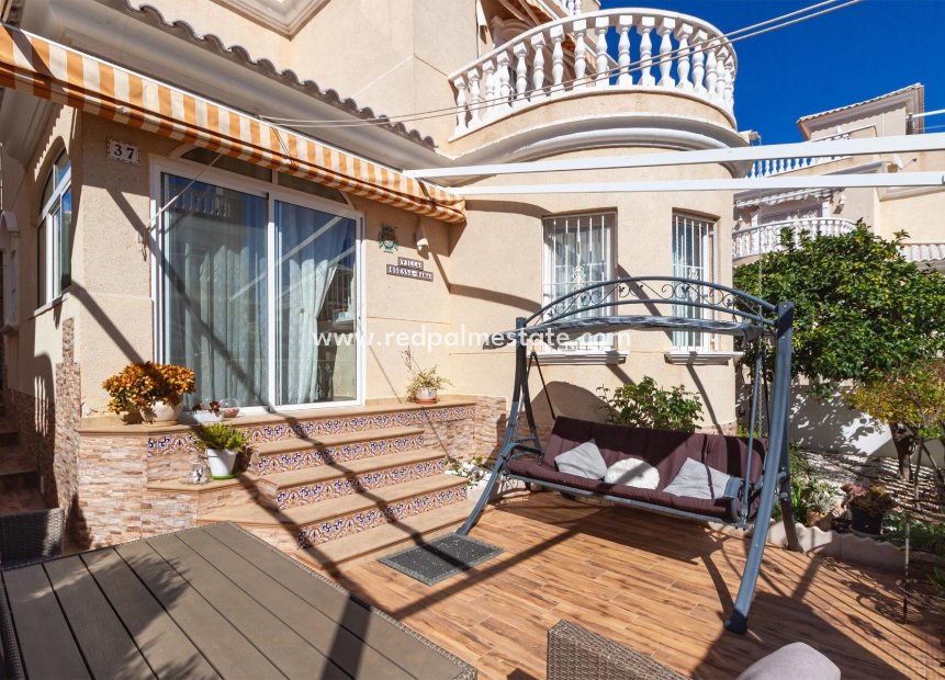 Revente - Villa -
Orihuela Costa - Los Almendros-la Florida