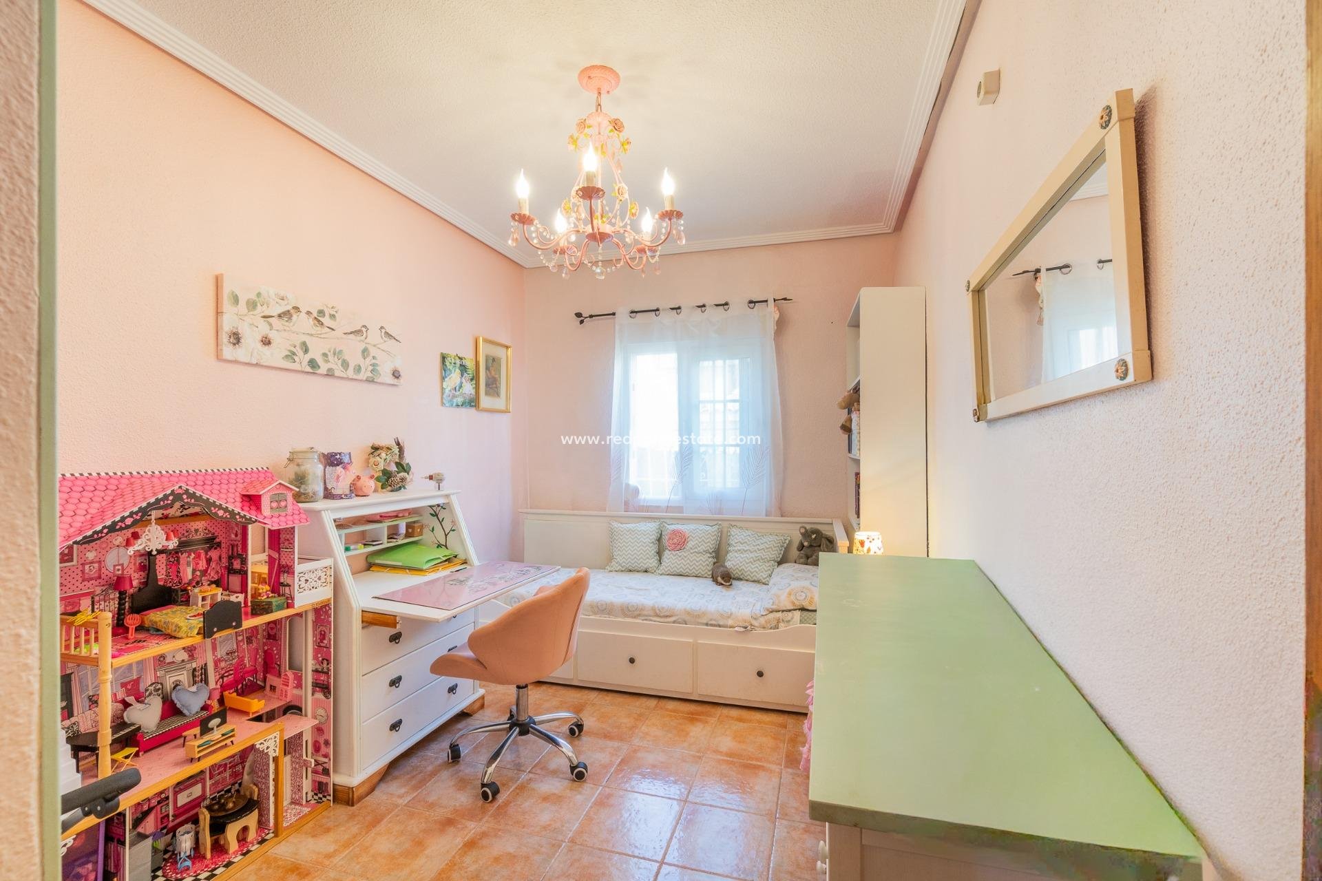 Revente - Villa -
Orihuela Costa - Los balcones