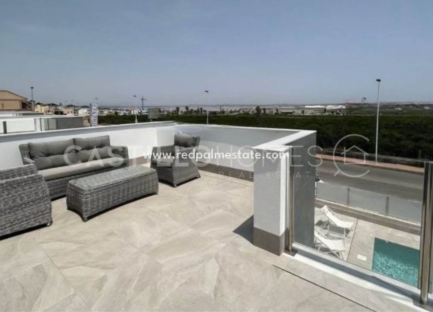 Revente - Villa -
Orihuela Costa - Los balcones