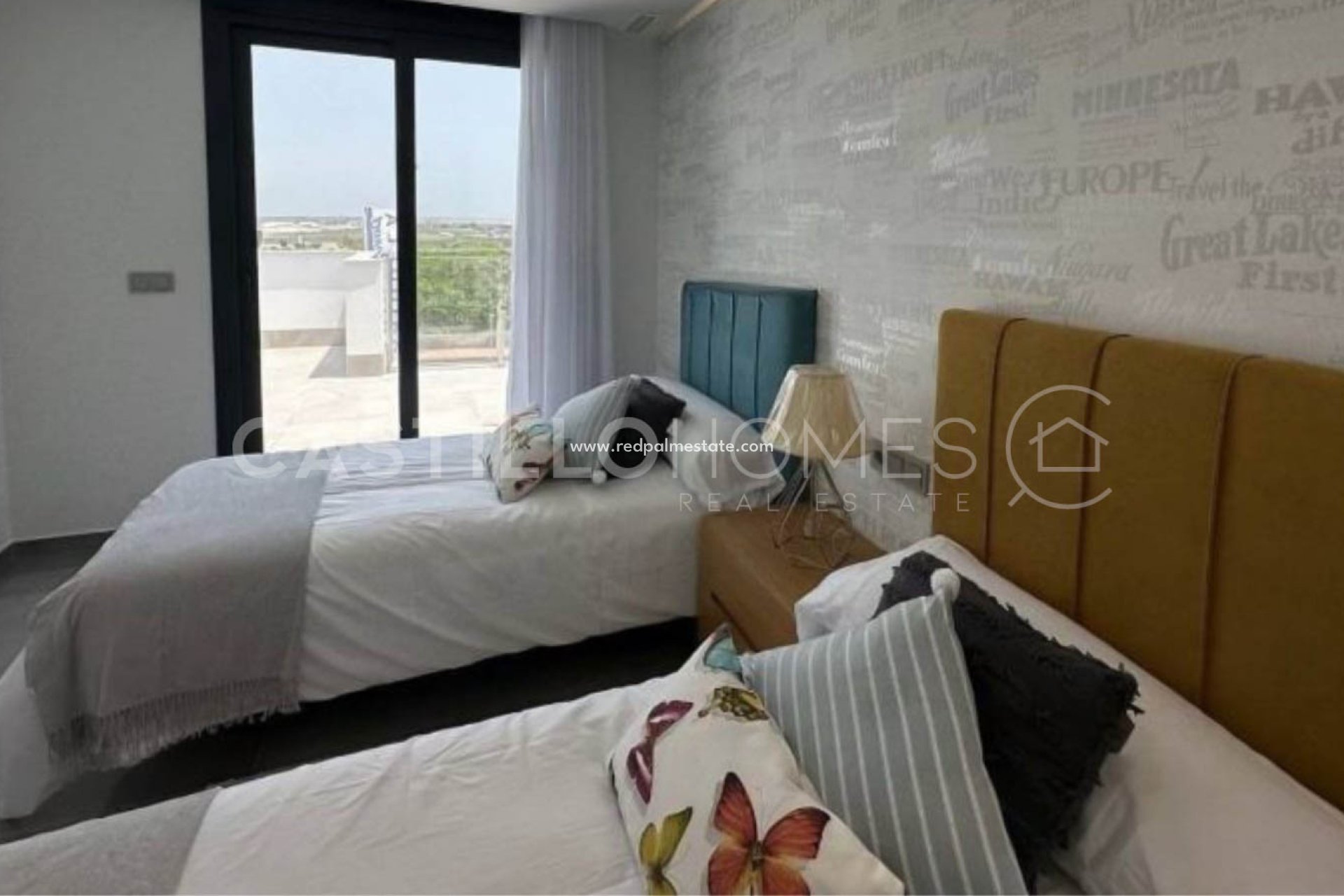 Revente - Villa -
Orihuela Costa - Los balcones