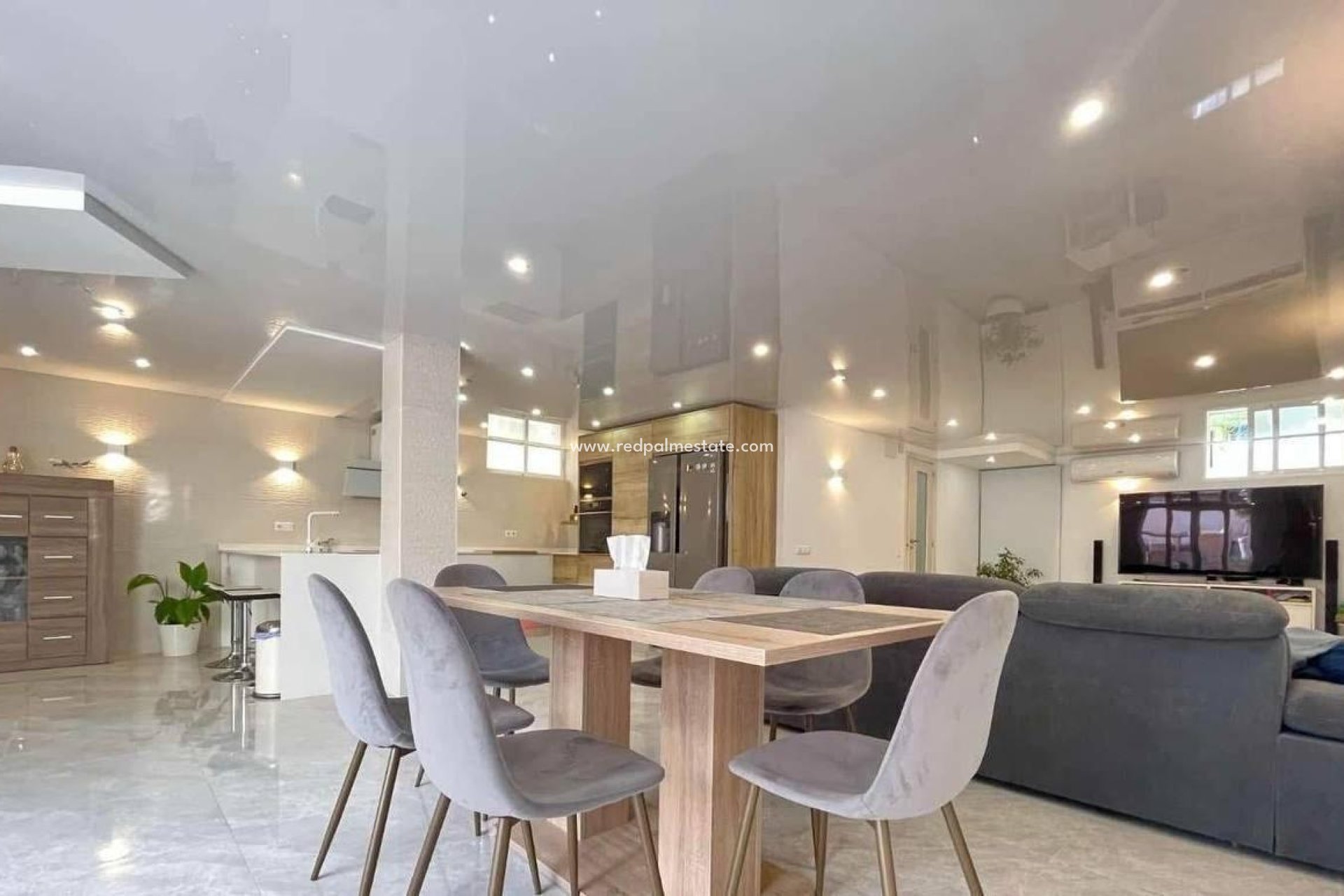 Revente - Villa -
Orihuela Costa - Los balcones