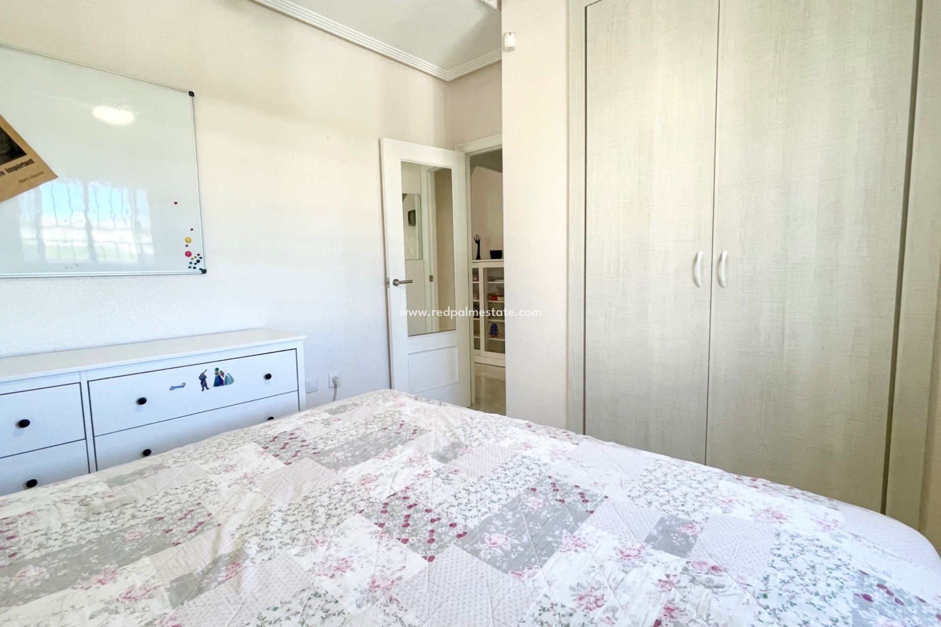 Revente - Villa -
Orihuela Costa - Los balcones