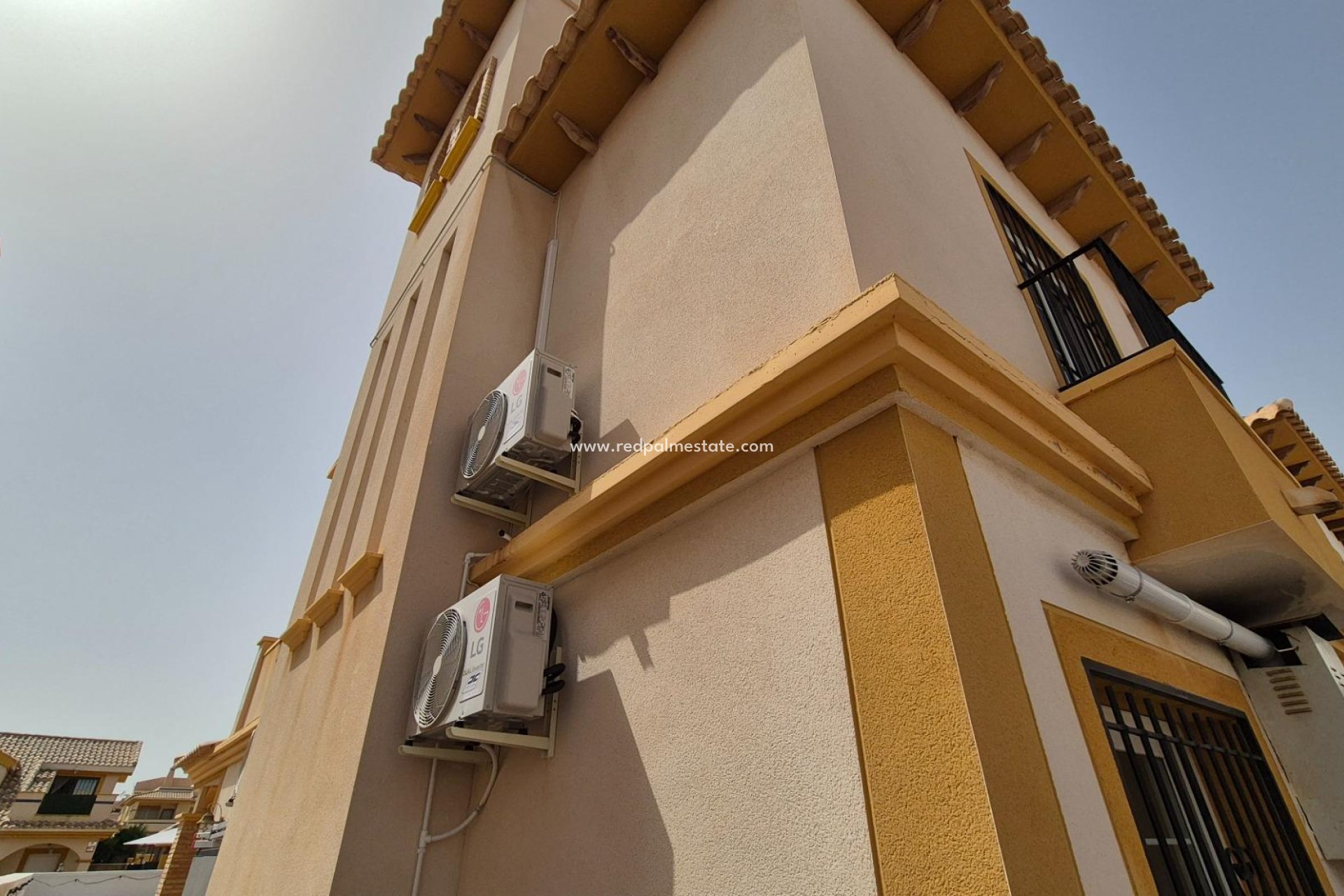 Revente - Villa -
Orihuela Costa - Los Dolses