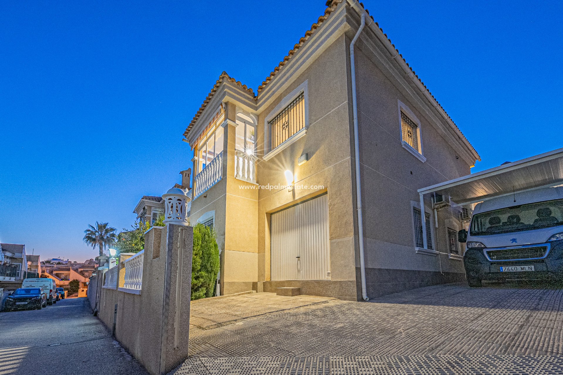 Revente - Villa -
Orihuela Costa - Montegolf