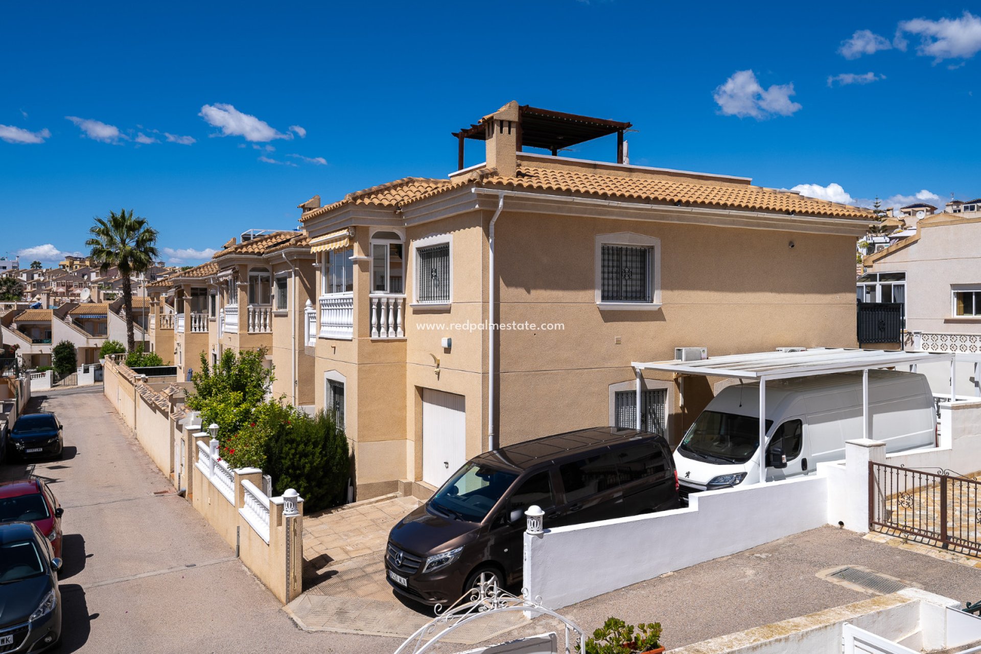Revente - Villa -
Orihuela Costa - Montegolf