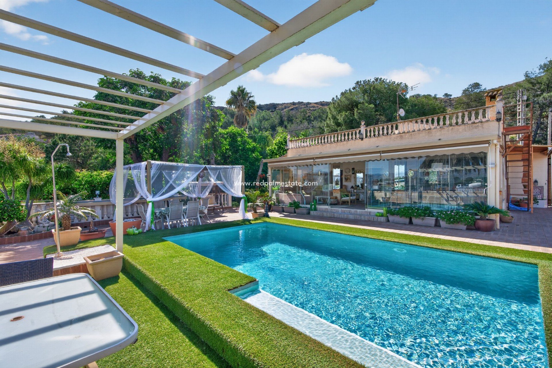 Revente - Villa -
Orihuela Costa - Orihuela Center