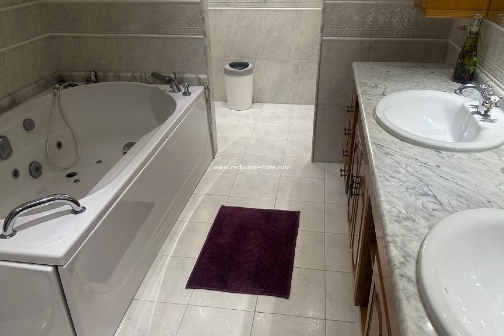 Revente - Villa -
Orihuela Costa - Orihuela