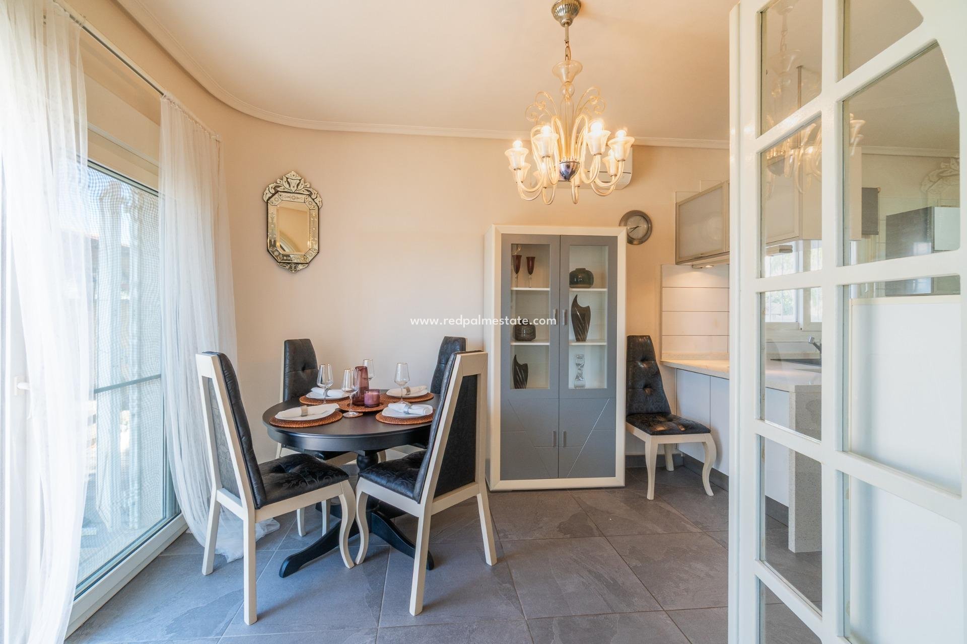 Revente - Villa -
Orihuela Costa - Playa Flamenca