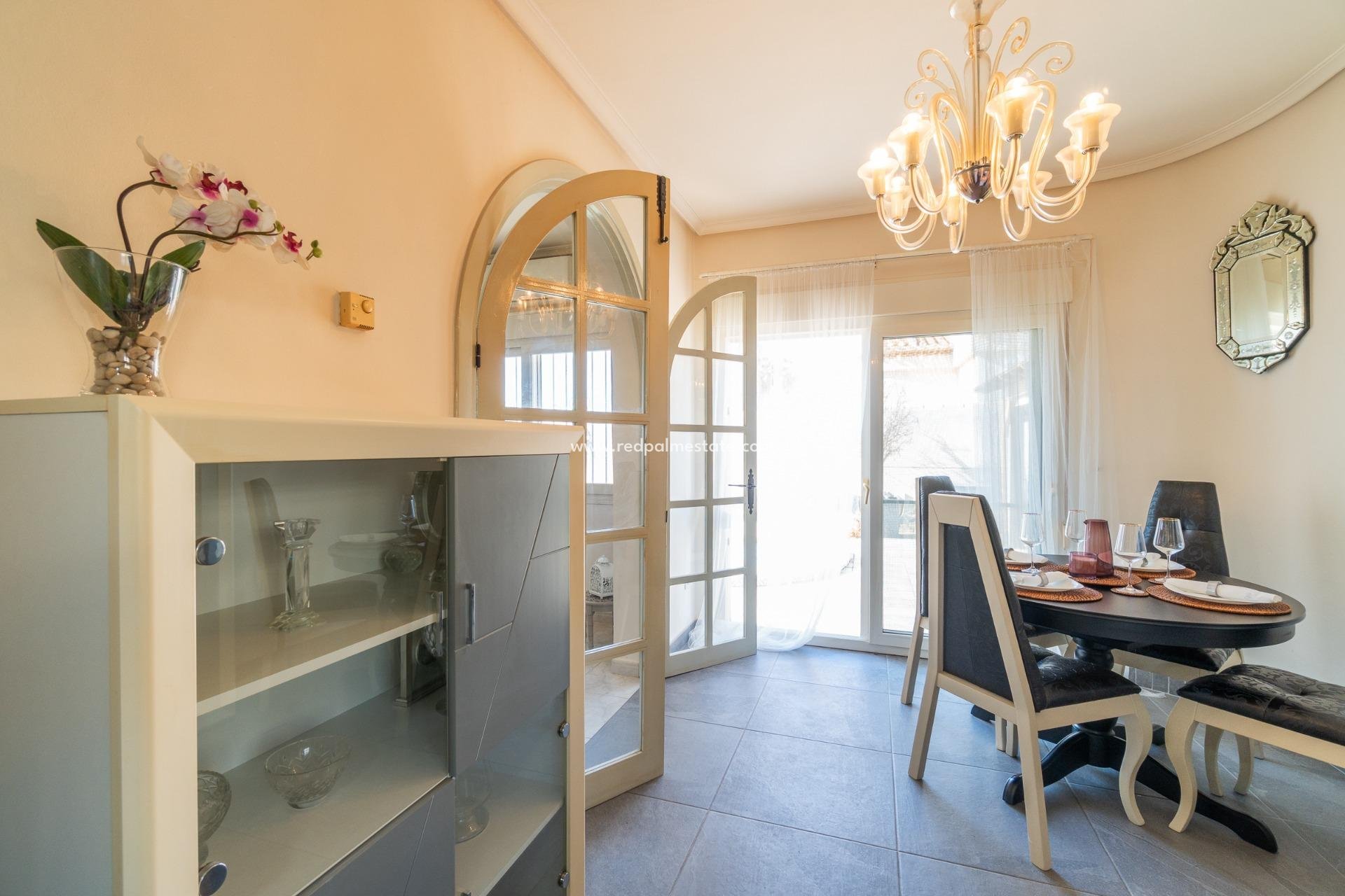 Revente - Villa -
Orihuela Costa - Playa Flamenca