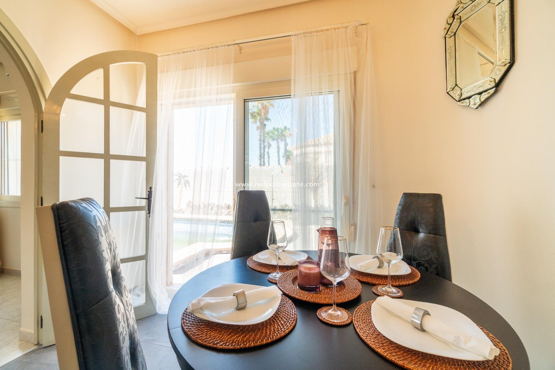 Revente - Villa -
Orihuela Costa - Playa Flamenca