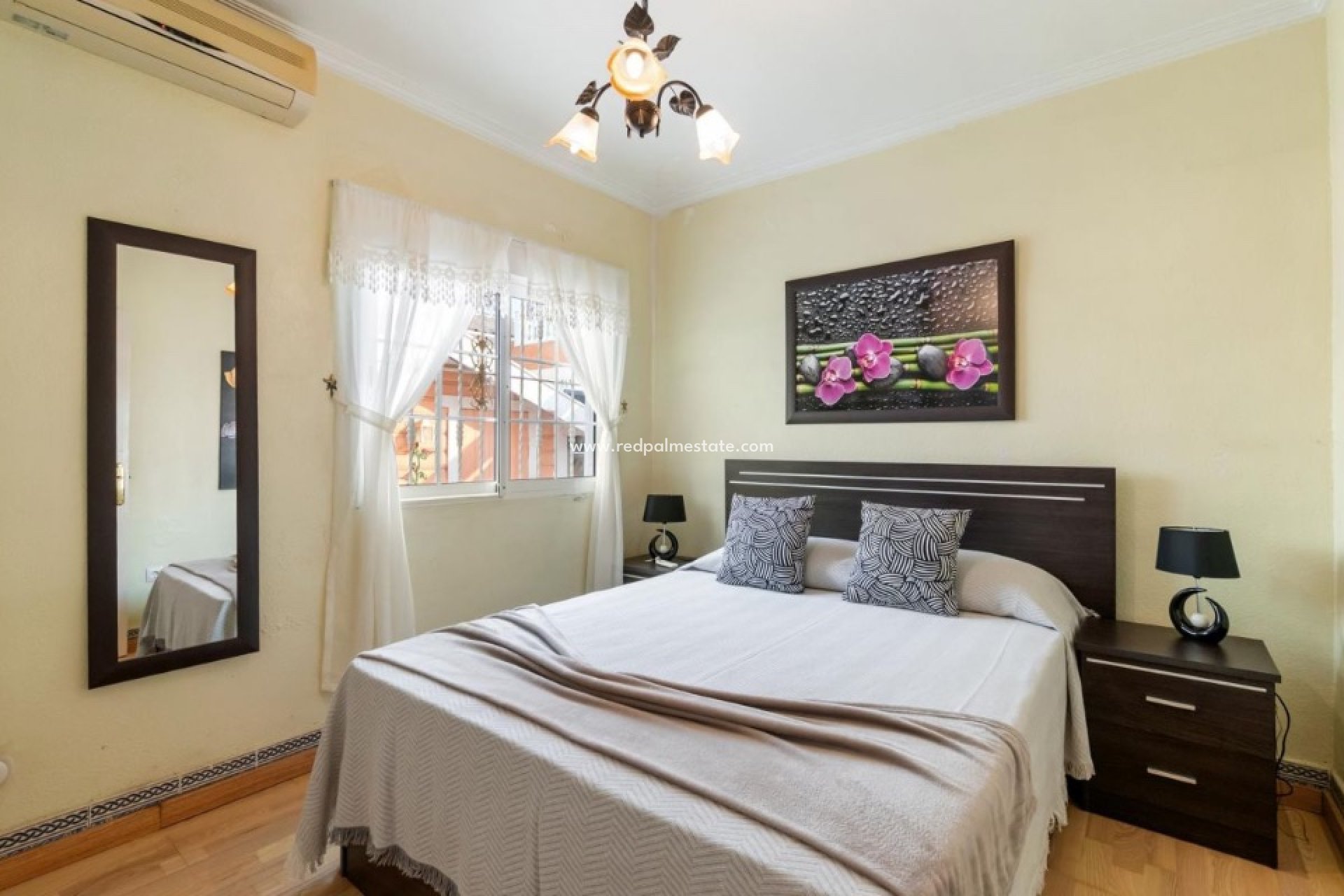 Revente - Villa -
Orihuela Costa - Playa Flamenca