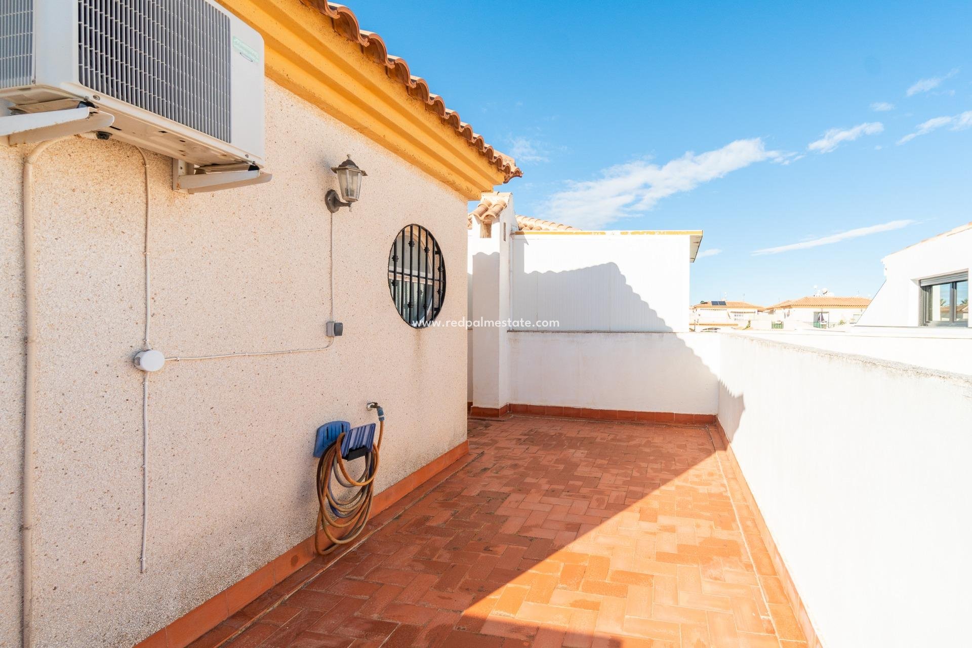 Revente - Villa -
Orihuela Costa - Playa Flamenca