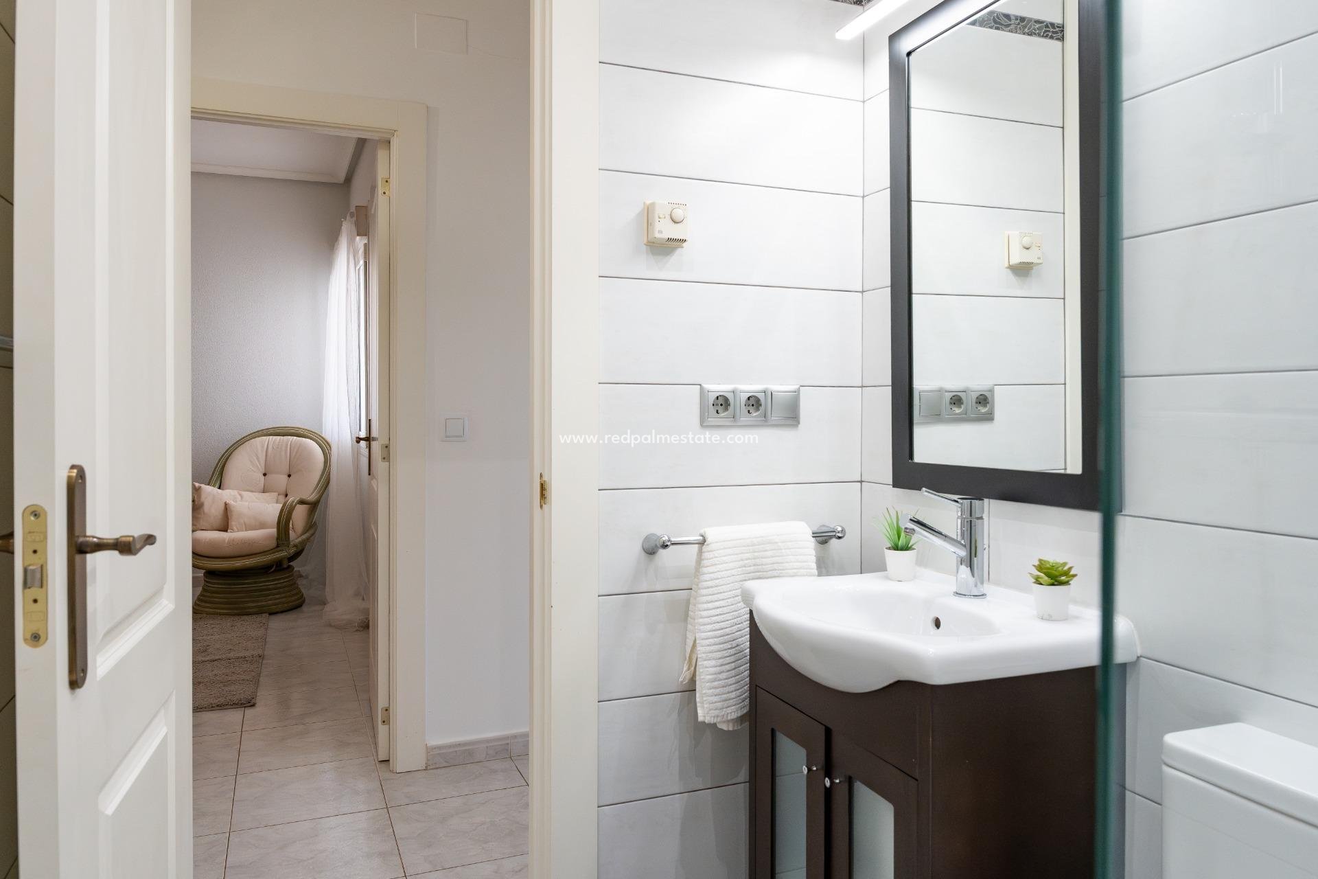 Revente - Villa -
Orihuela Costa - Playa Flamenca